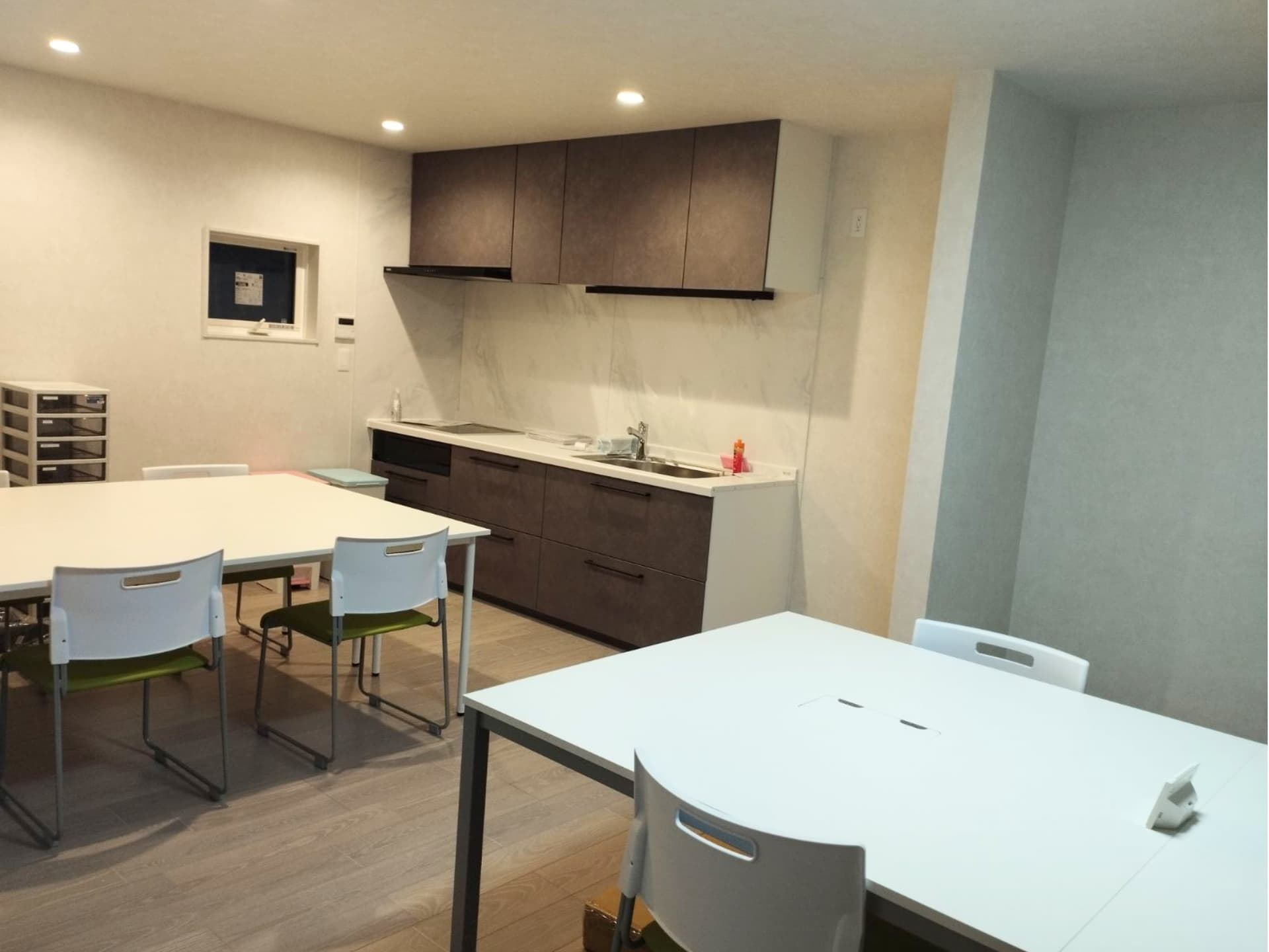 祖師ヶ谷大蔵事務所 内観